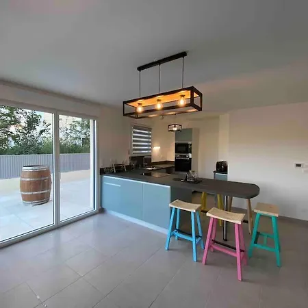 Superbe T3 Centre Rondelet *